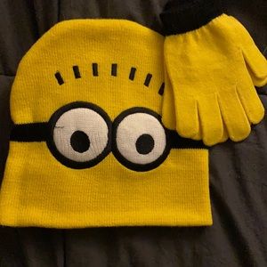 Kids minion hat and gloves